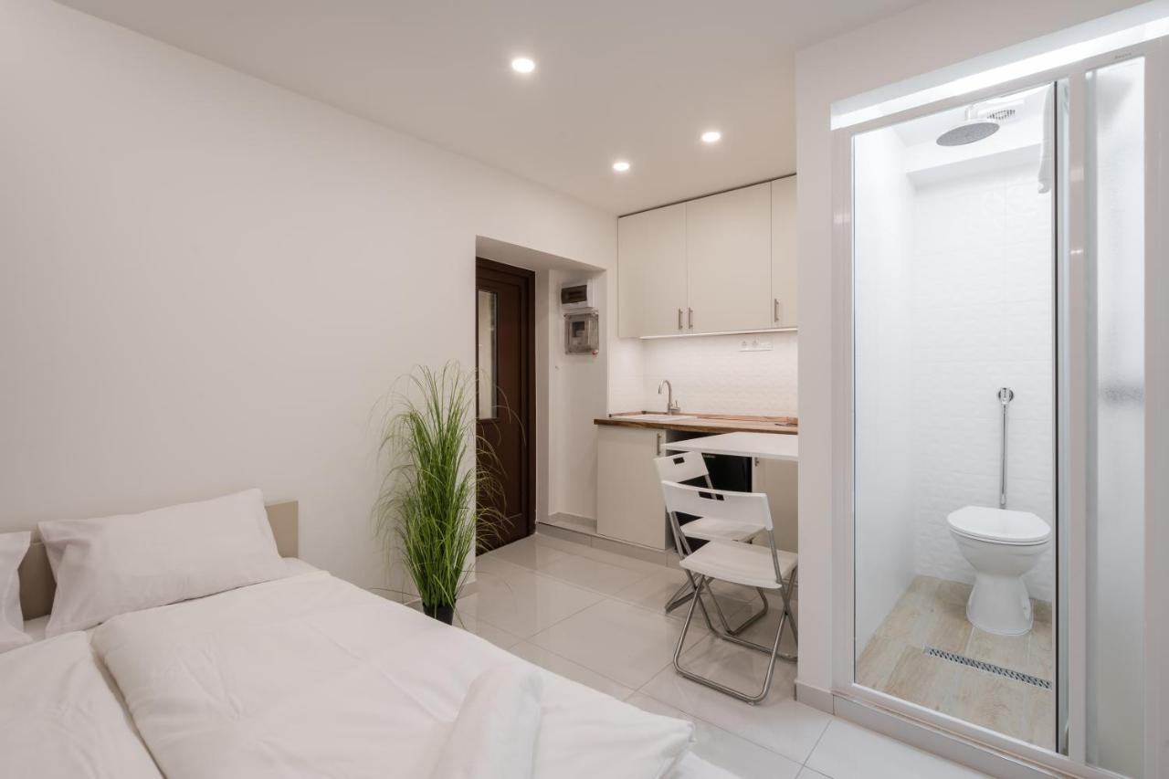 Studio Apollo Budapest Exteriör bild